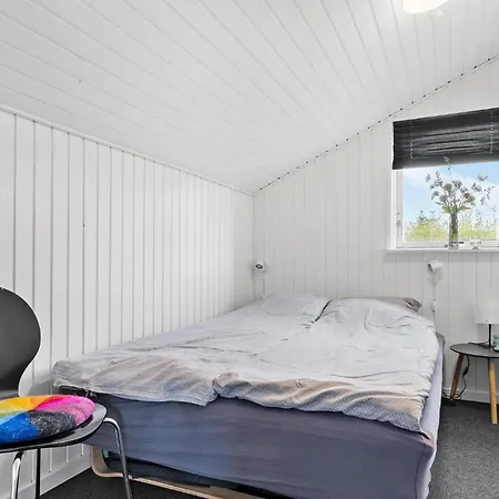 Three-bedroom In Sydals * Skovbyballe